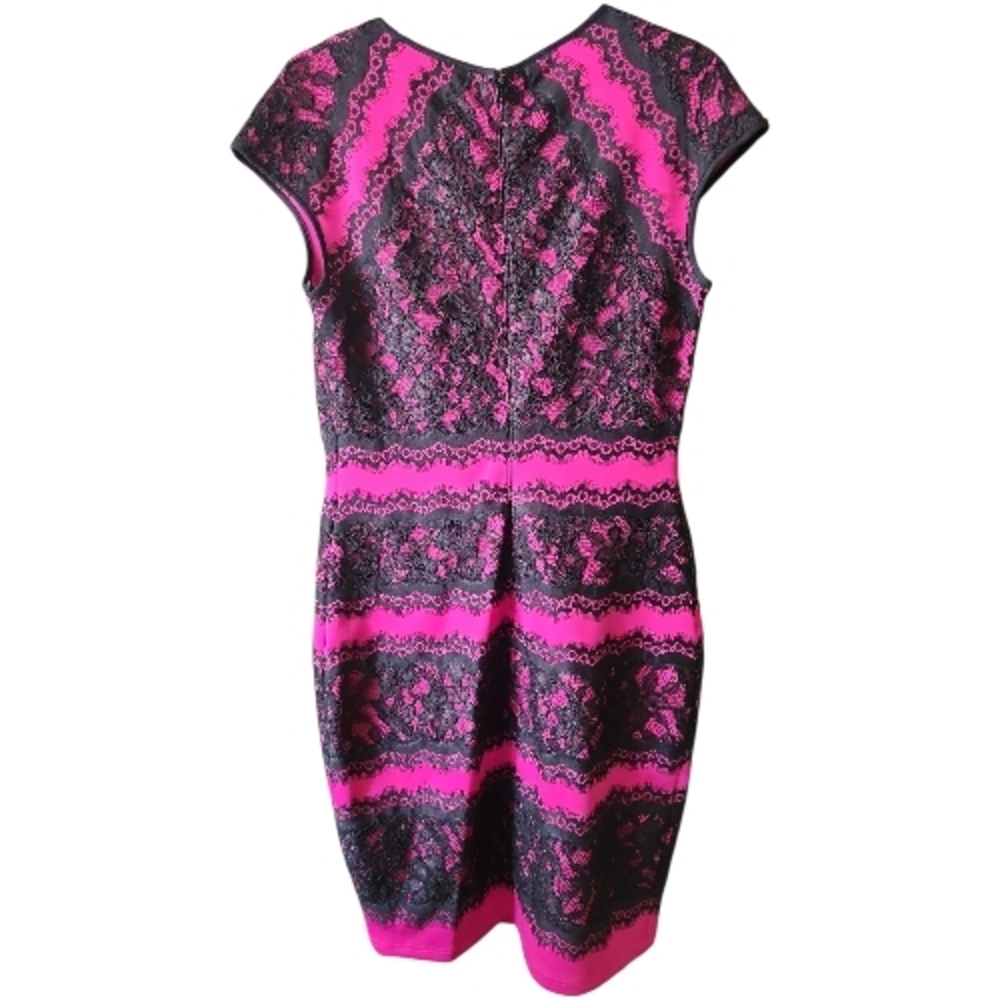TADASHI SHOJI | Pink Black Lace Scuba Bodycon Whimsigoth Party Midi Dress | 6 - Picture 3 of 11